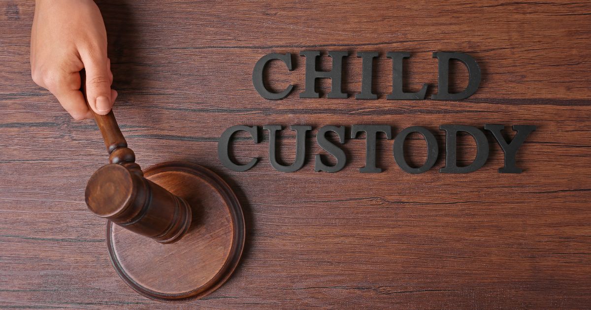 Child custody and judge's gavel
